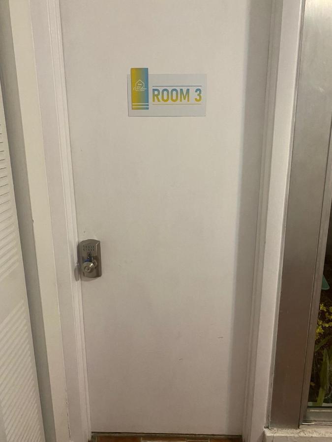 Hostel Brazilian Downtown Miami Bagian luar foto